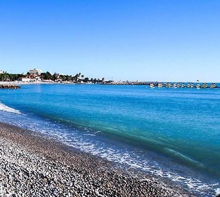 Superbe Appartement Au Bord De Plage Cros De Cagnes Exterior foto